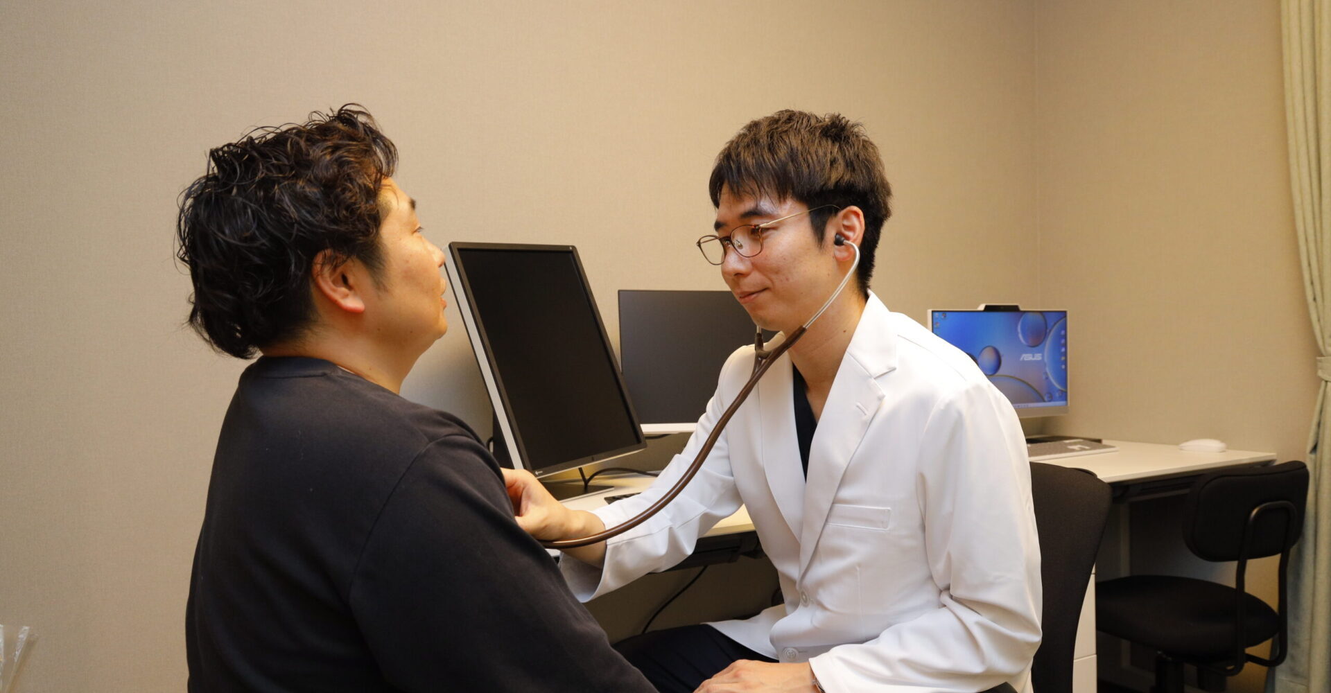 メインビジュアル02（PC）